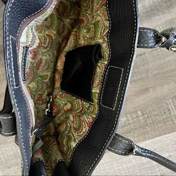 Dooney & Bourke pebbled leather handbag - Picture 5 of 7